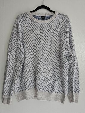 J.Crew Men's Crewneck Textured Knit Sweater - Light Gray with Navy Pattern